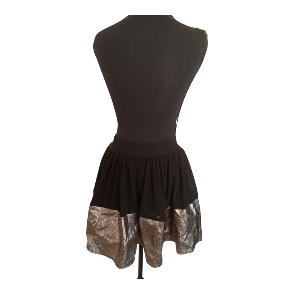 Do & Be Elegant Black and Metalic Gold Skirt